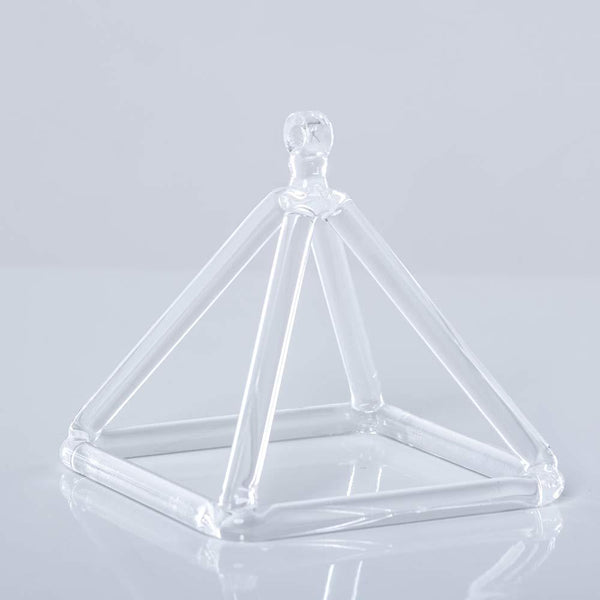 Sound Pyramid - Powerful Vibrations for Sound Healing and Meditation - 99.993% Pure Quartz - Save 60% OFF